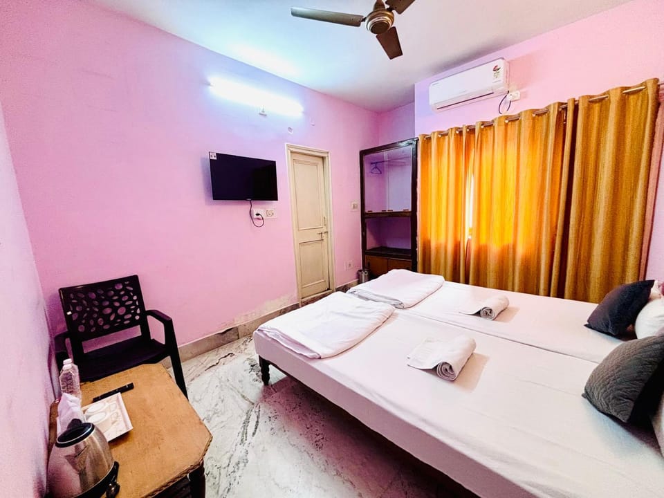 Hotel Siddhartha Bed and Breakfast in India