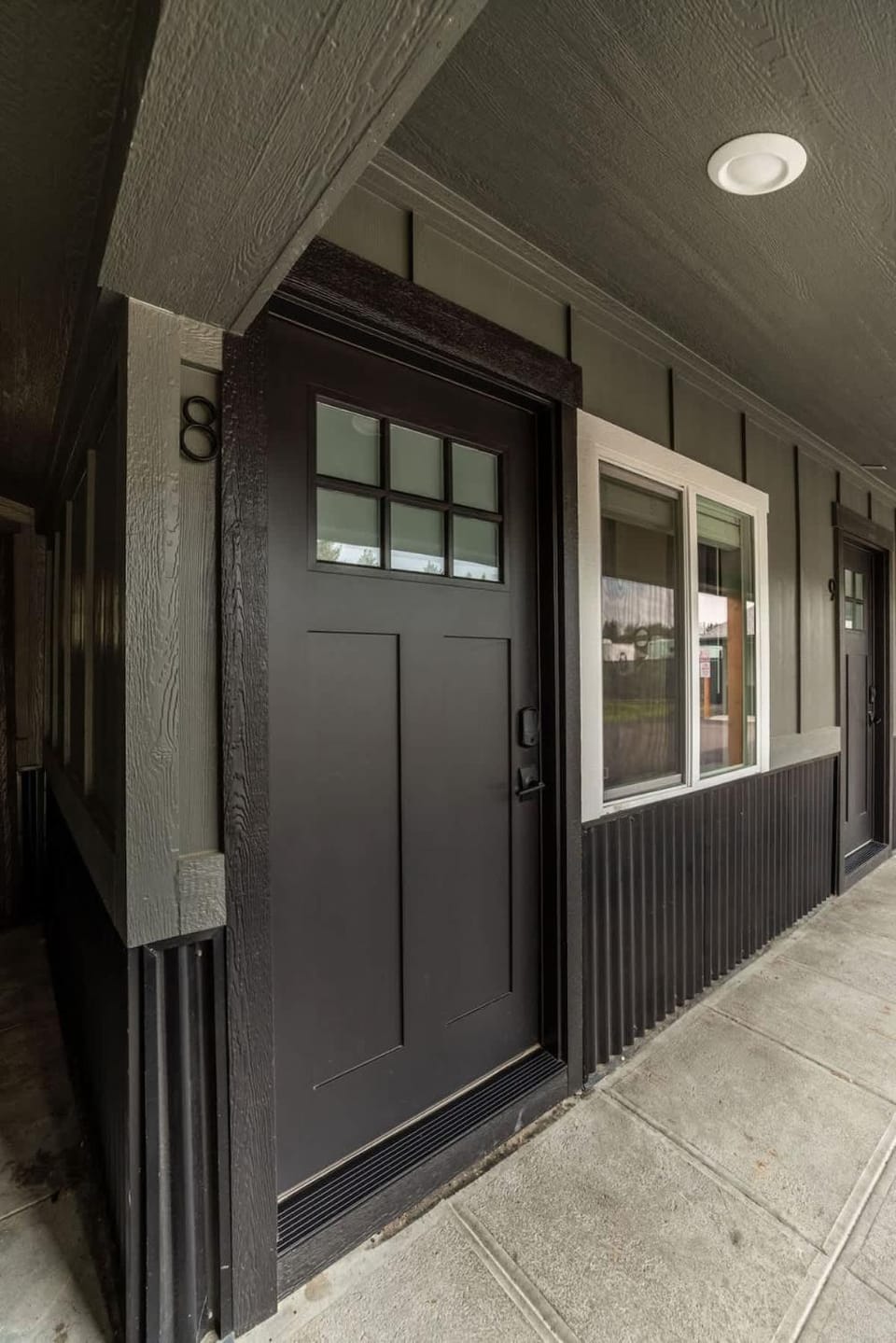 Pet Friendly Studio Next To Food Pavilion Inn in Coeur dAlene