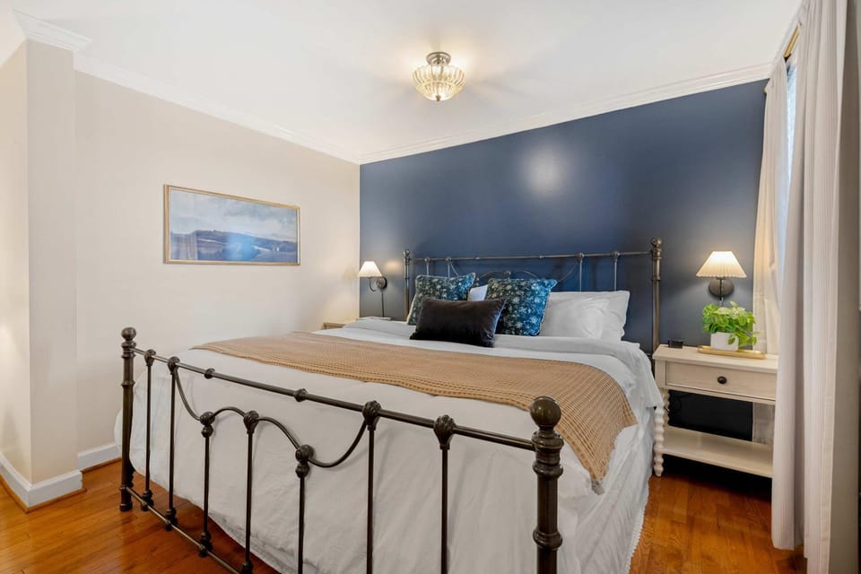 Historic Riverview Inn Suite Nine Bed and Breakfast in Chattanooga