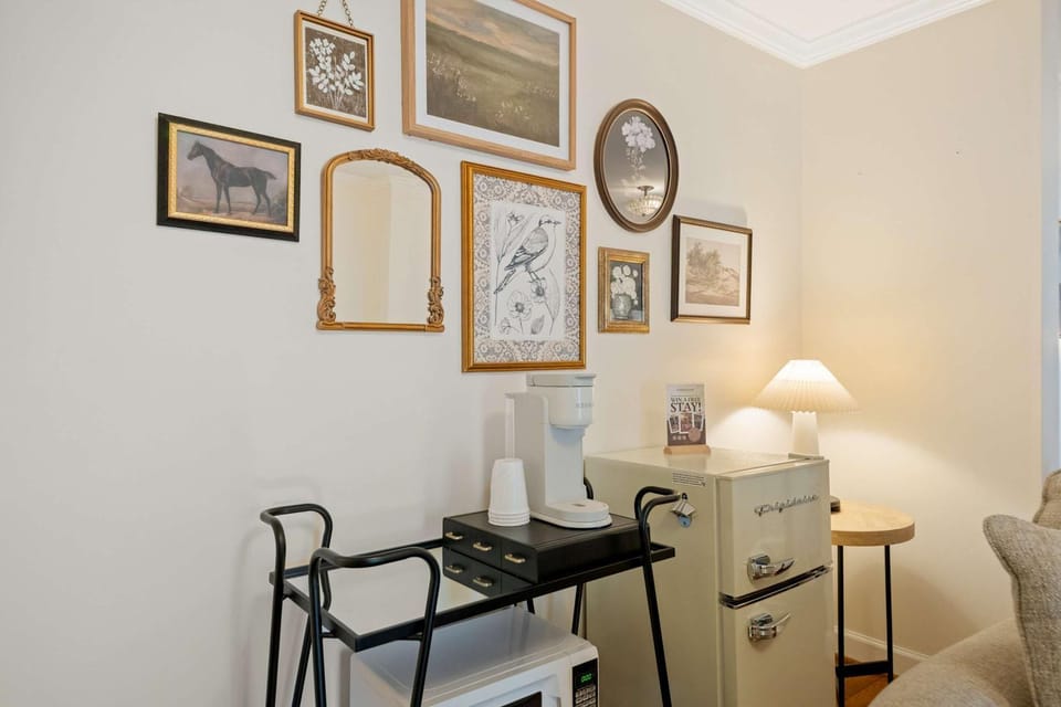 Historic Riverview Inn Suite Nine Bed and Breakfast in Chattanooga