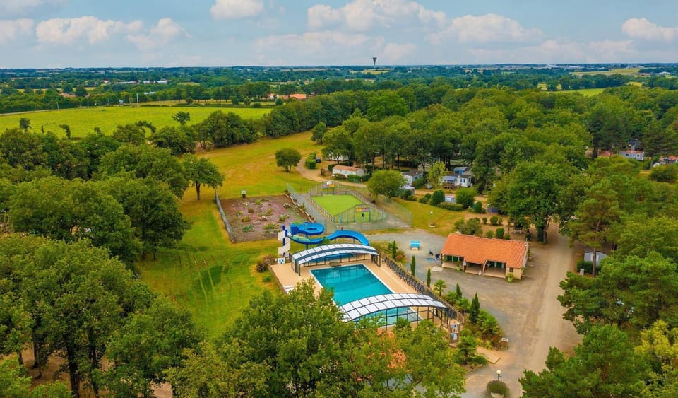 Natural landscape, Bird's eye view, Swimming pool
