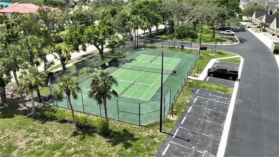 Golfer's dream! Beautiful Condo at Kelly Greens House in Iona