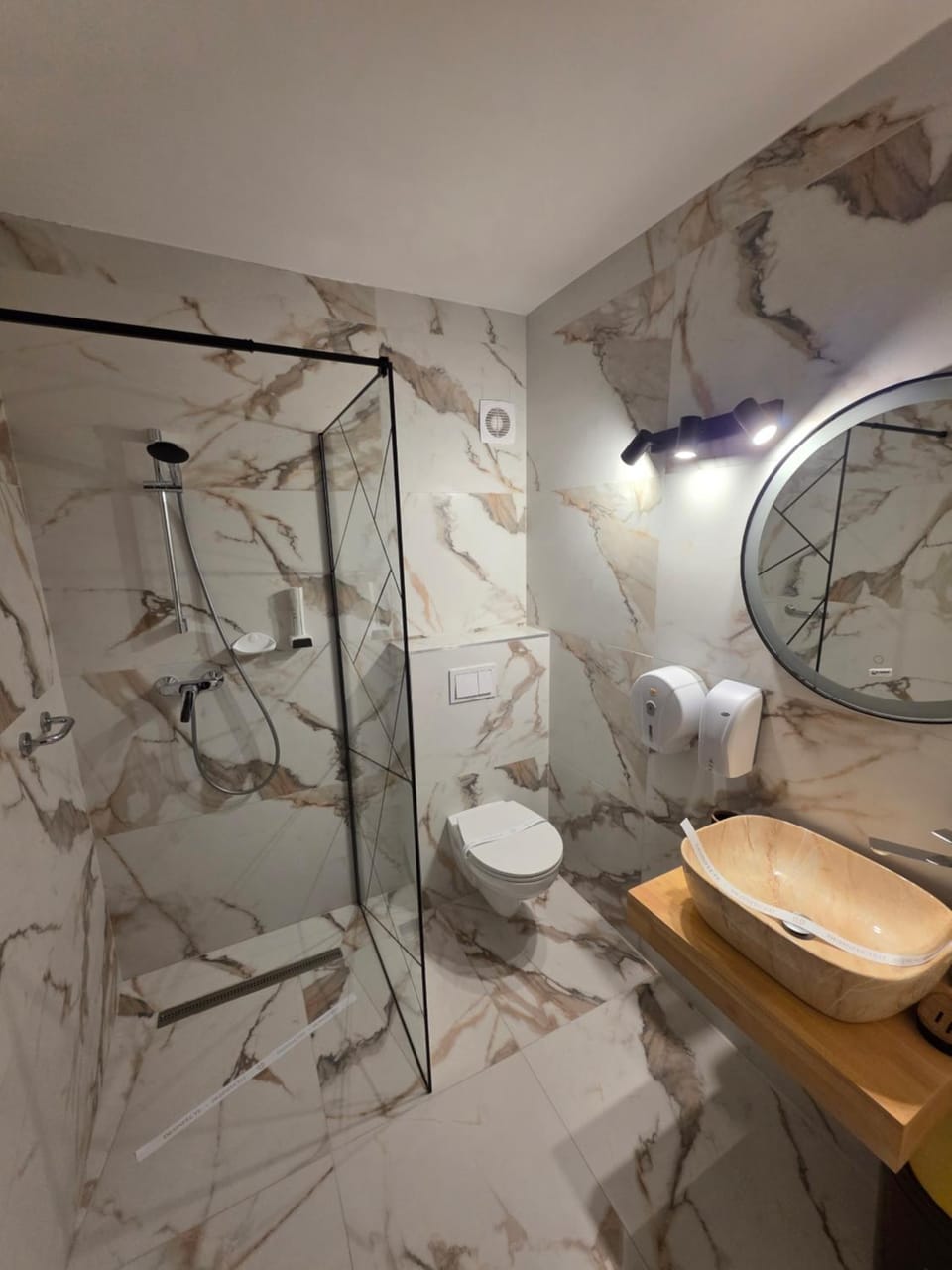 Shower, Toilet, Bathroom
