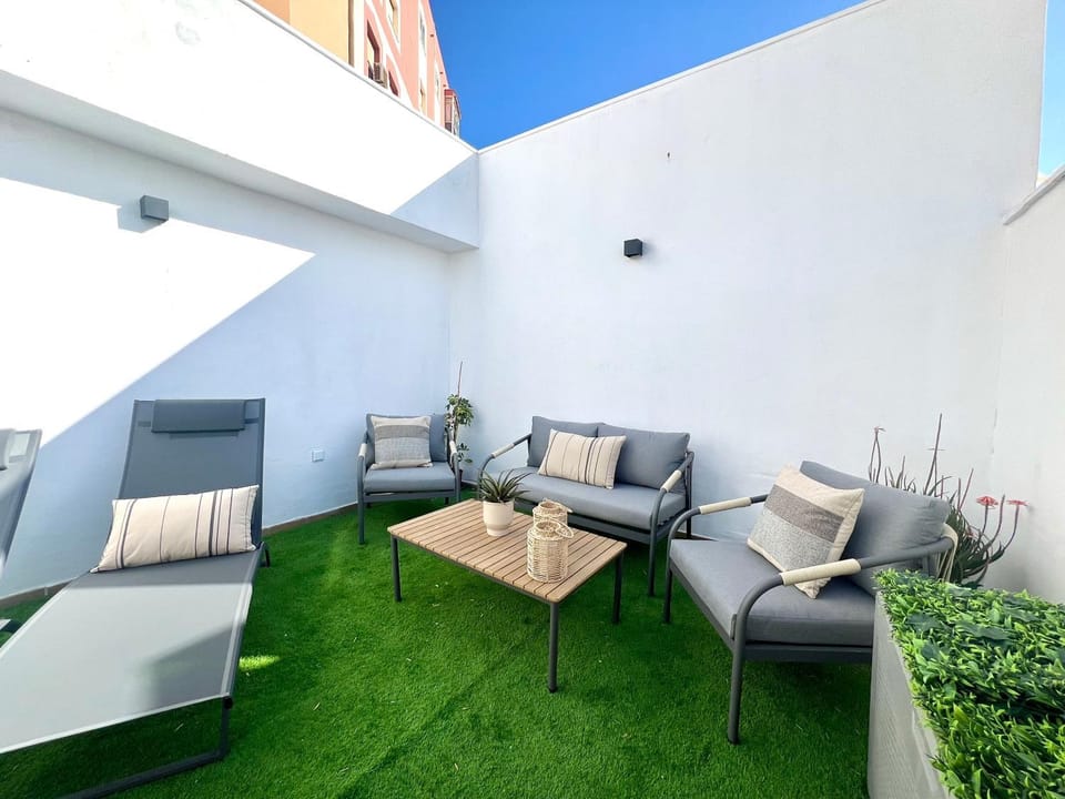 Patio, Balcony/Terrace