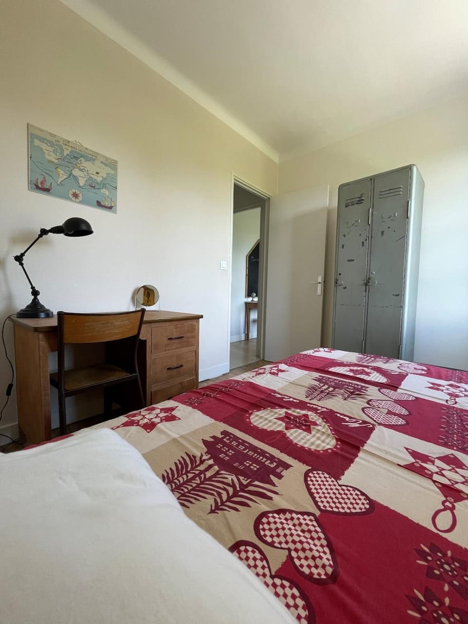 Bed, Bedroom, wardrobe
