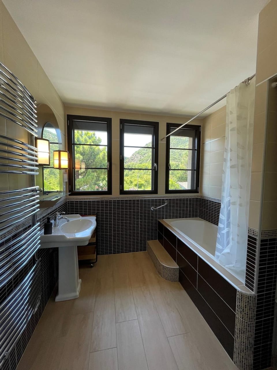 Bathroom, Bath
