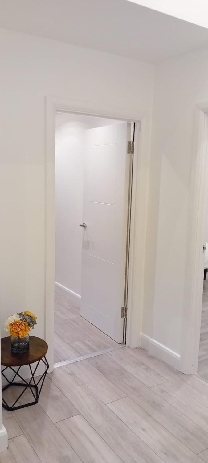 Modern One Bedroom Flat with Private Back Garden Apartment in Croydon