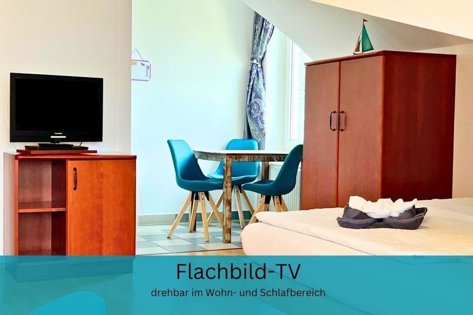 TV and multimedia, Dining area, Evening entertainment, wardrobe