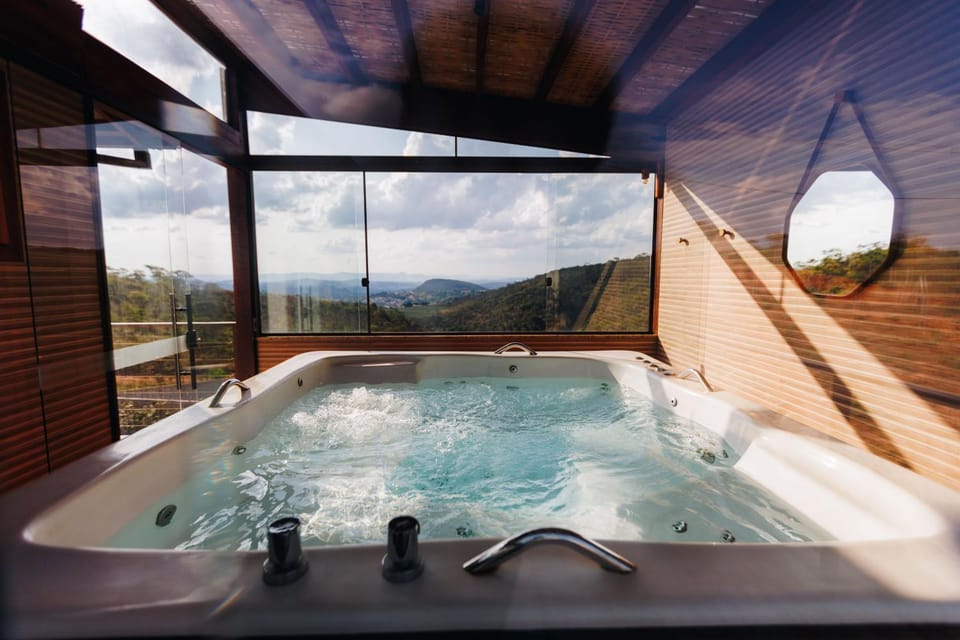 Natural landscape, Hot Tub, Mountain view, Bath
