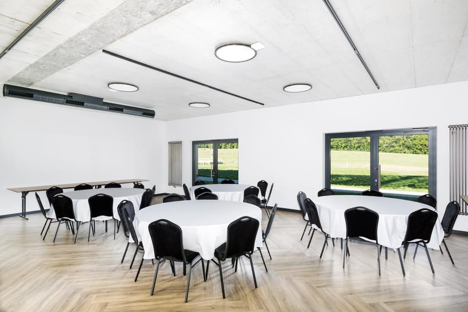 Meeting/conference room