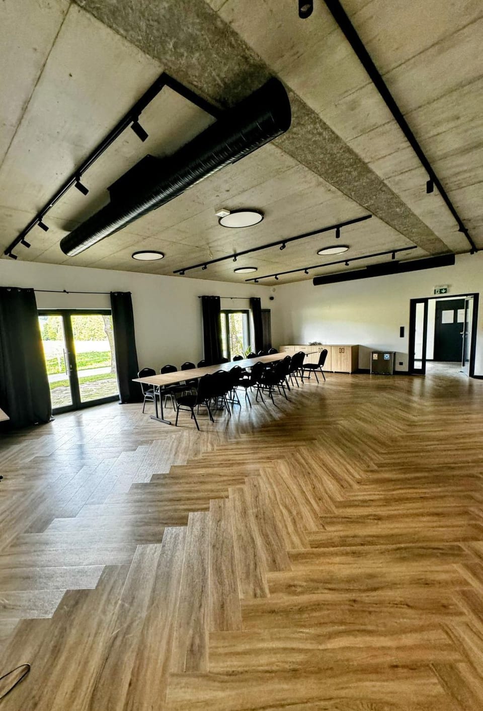 Communal lounge/ TV room, Meeting/conference room