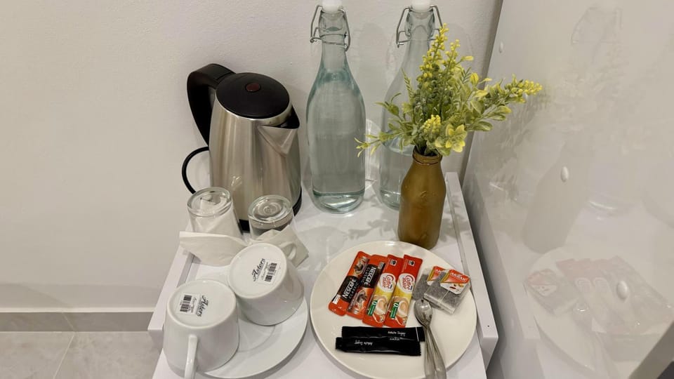 Coffee/tea facilities, Drinks
