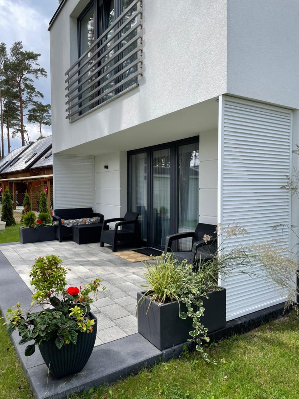 Balcony/Terrace, Garden view