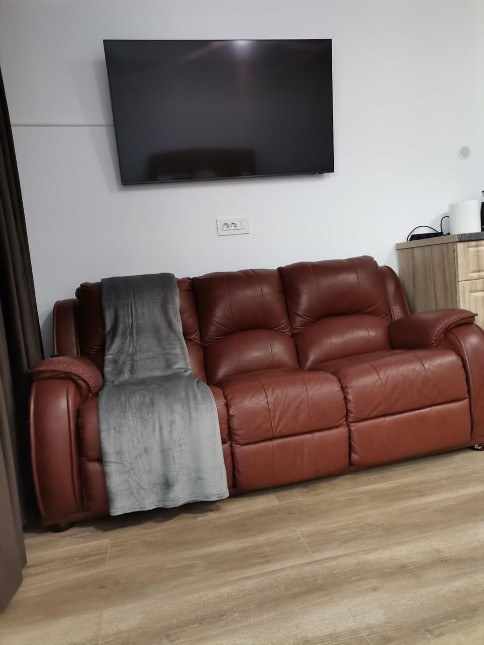 TV and multimedia, Seating area