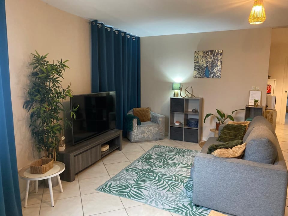 Appartement proche Disney et Paris Apartment in Lagny-sur-Marne