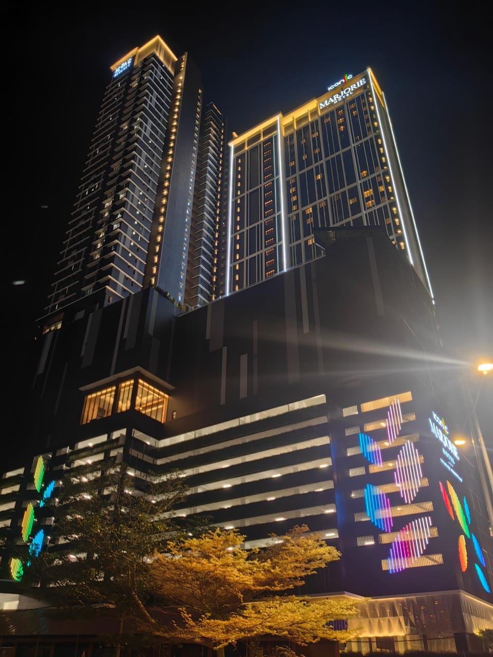 LS Iconic Regency #Queensbay Mall#FIZ#Airport Apartment in Bayan Lepas
