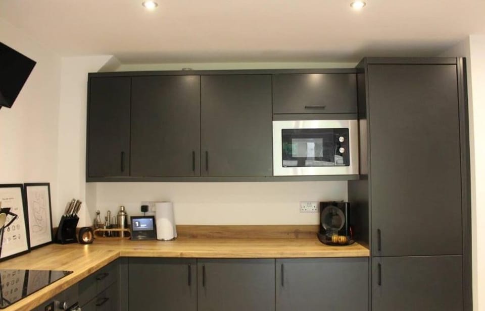 Churchwood Modern 3 bed Fantastic Location & Long stays Apartment in Grimsby