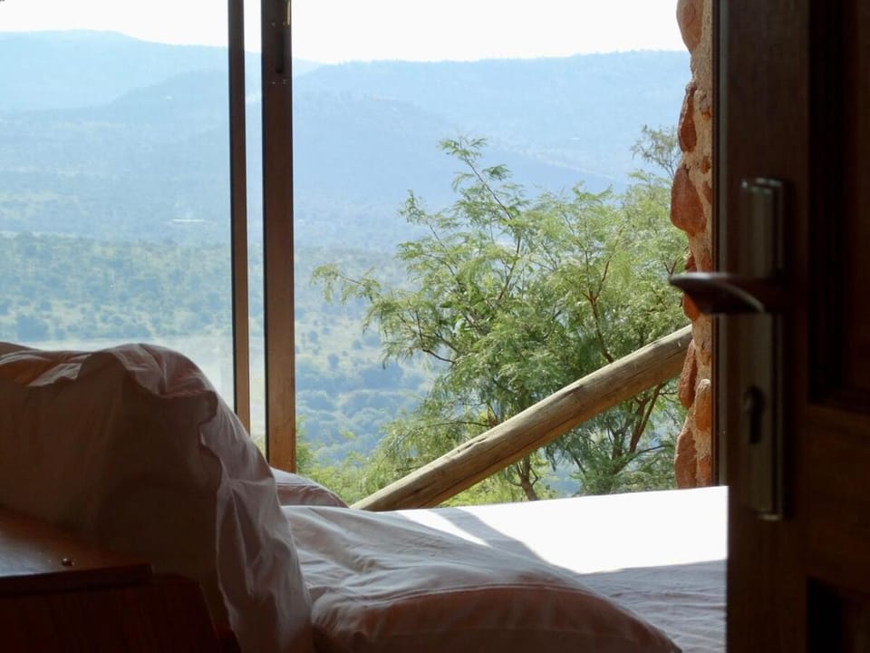Bed, Day, Natural landscape, View (from property/room), Balcony/Terrace, Bedroom, Mountain view