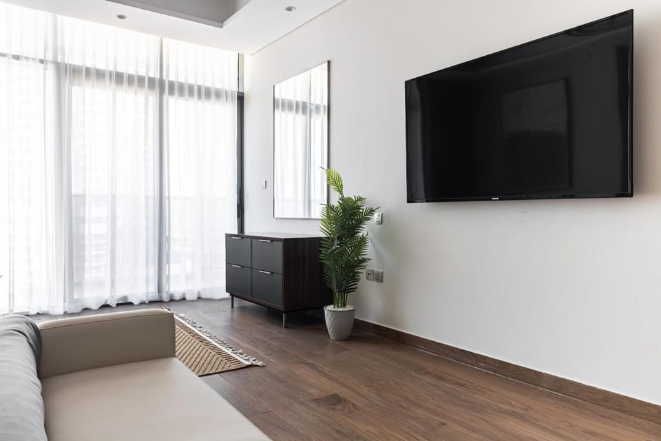 TV and multimedia, Seating area