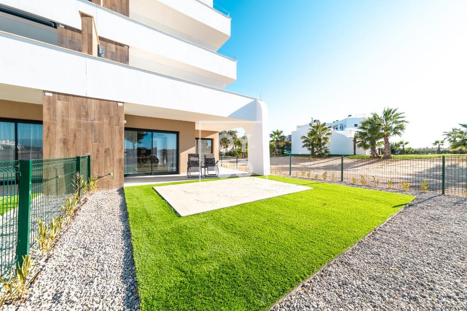 Garden, Balcony/Terrace