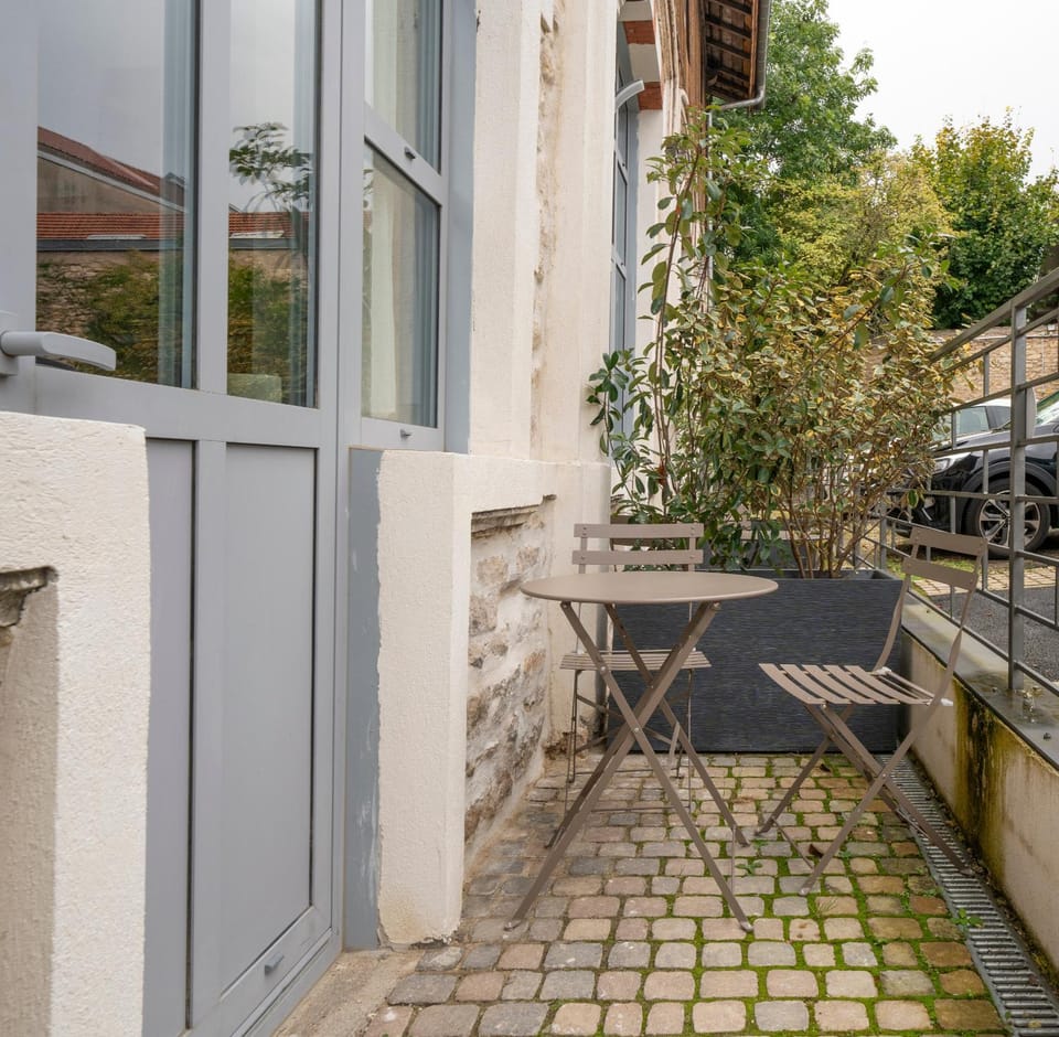 Patio, Balcony/Terrace