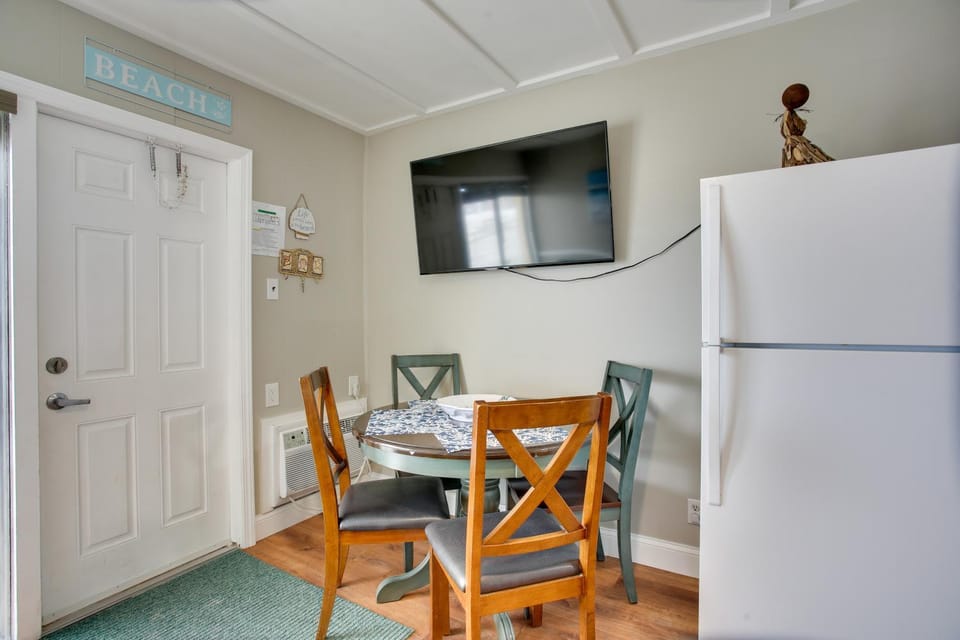 Beachfront Condo in Wildwood Crest w/ Pool Access! House in Wildwood Crest