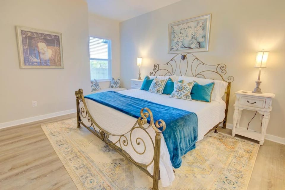 Winters Lodge at Little Ranches 5 min to Square House in Wimberley
