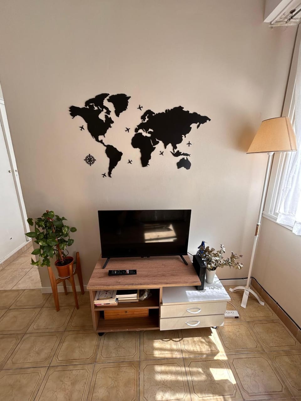 Communal lounge/ TV room, TV and multimedia, Evening entertainment