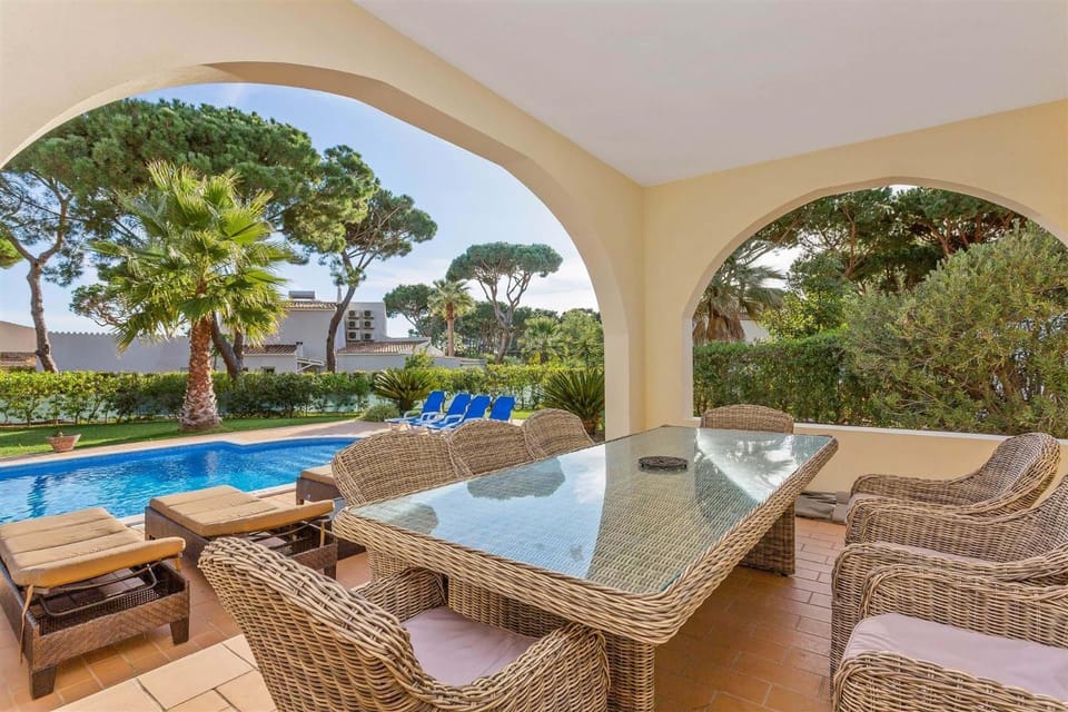 Garden view, Swimming pool