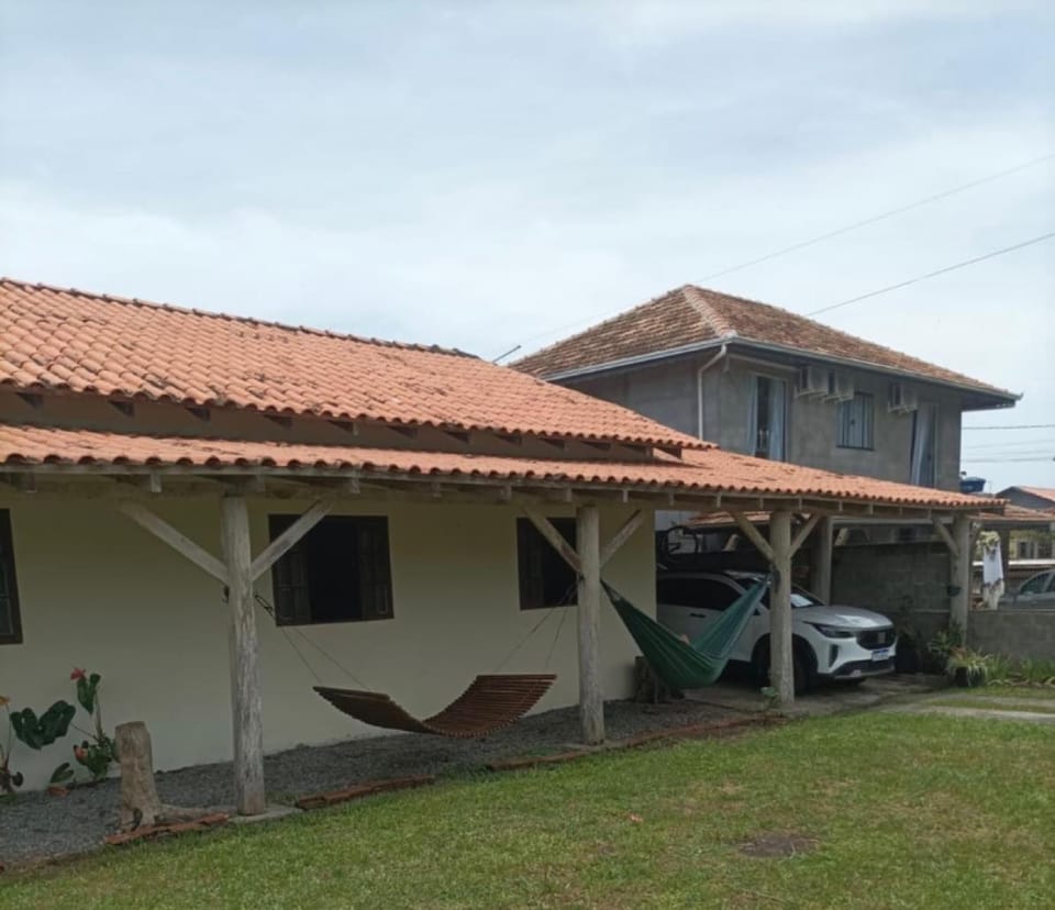Casa Amarela House in State of Santa Catarina