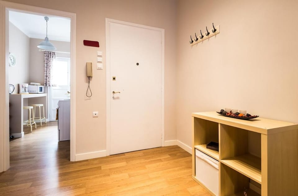 YOUR BRAND NEW Awesome Acropolis Home Apartment in Athens