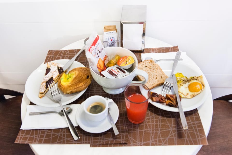 Food close-up, Food and drinks, Food, Breakfast, Continental breakfast, Internal: Not applicable to any particular room