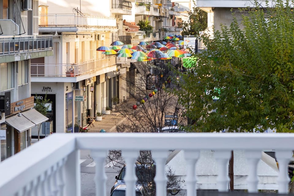 Day, Neighbourhood, View (from property/room), Balcony/Terrace, Balcony/Terrace, City view, Street view, Location