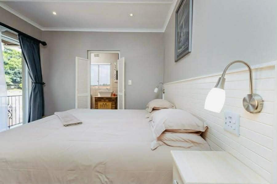 FlowithLin Guesthouse Bed and Breakfast in Durban