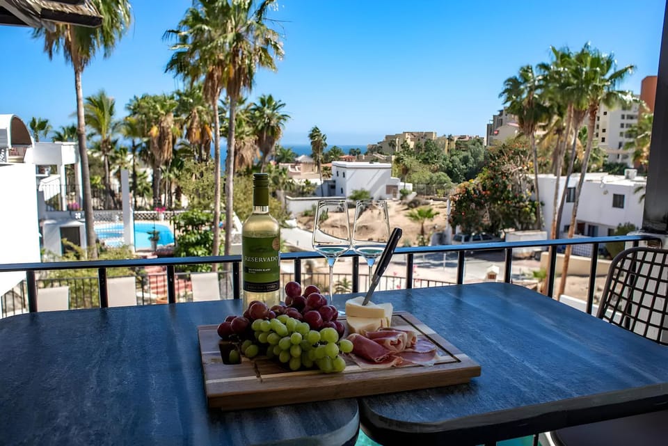 Bird's eye view, Garden, Balcony/Terrace, Garden view, Landmark view, Landmark view, Pool view, Pool view, Swimming pool