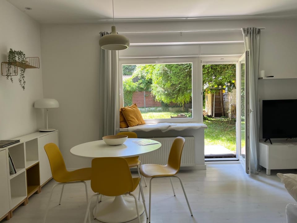 Garden View Apartment in City of Zagreb