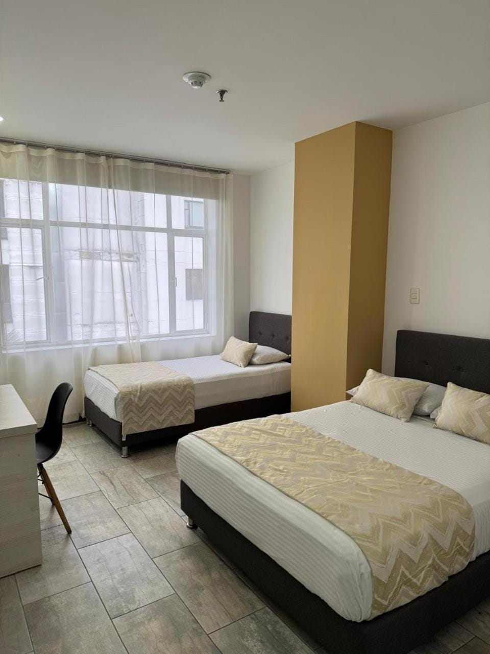 Bed, Photo of the whole room