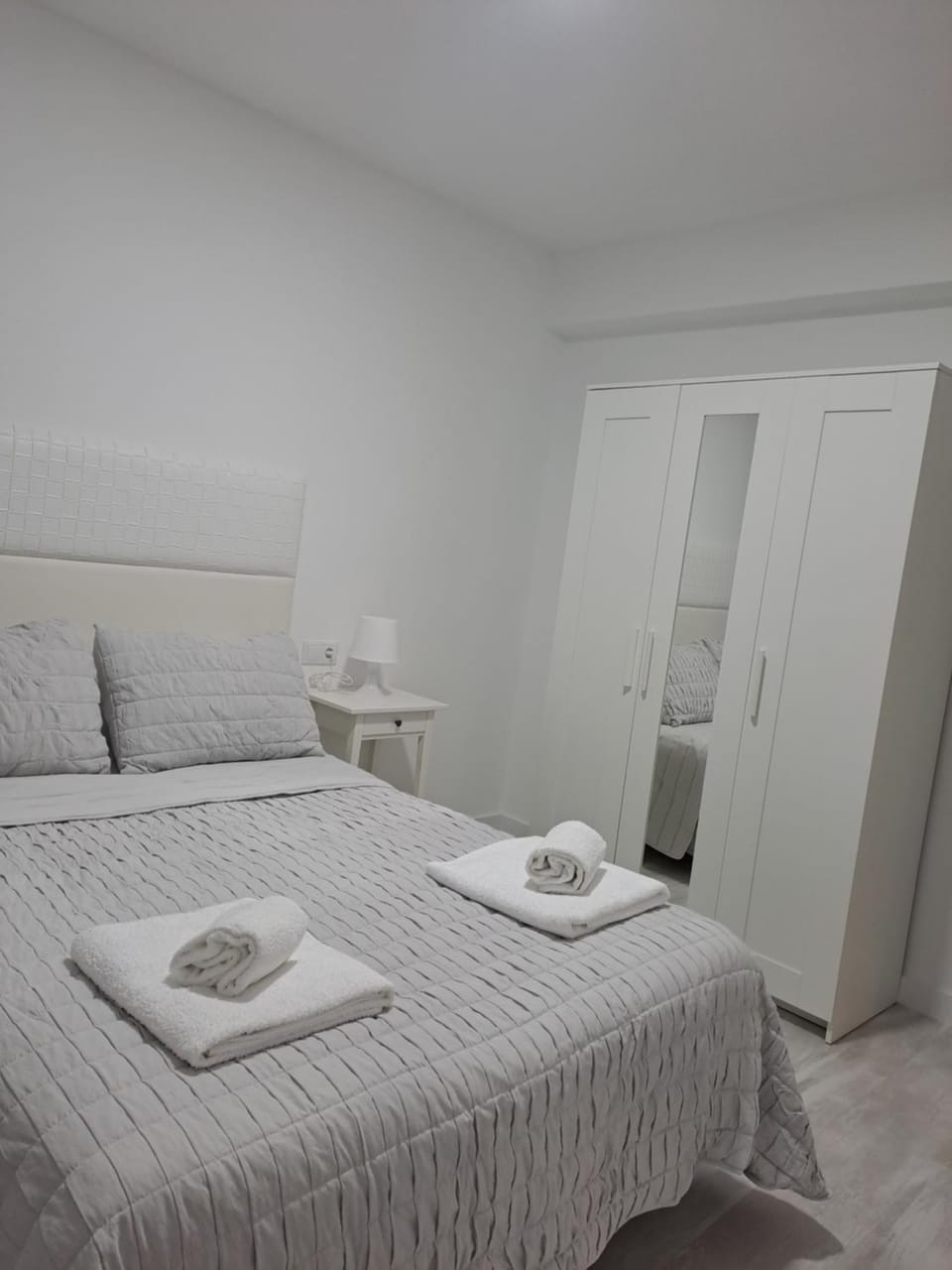 Bed, Photo of the whole room, Bedroom, towels, wardrobe