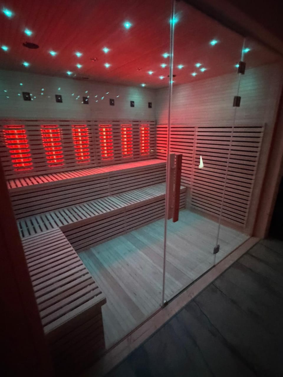 Sauna, Spa and wellness centre/facilities