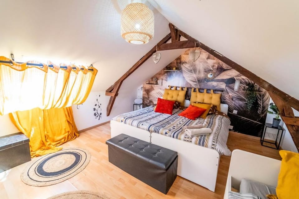Le Cocon Appart Climatisé Parking Plage Honfleur 10min Apartment in Honfleur