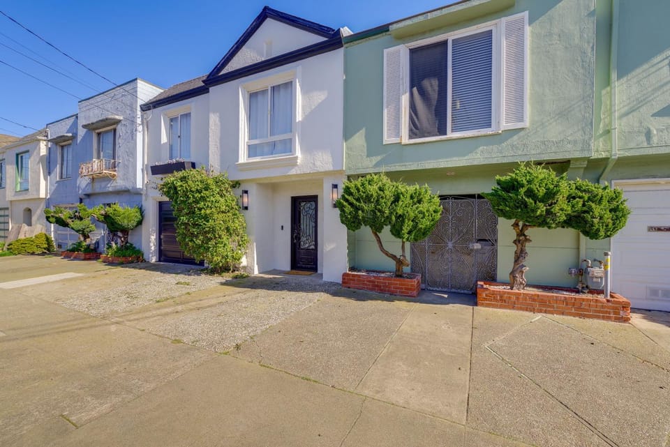 Walk to Ocean Beach: Modern Home w/ Fenced Yard House in San Francisco