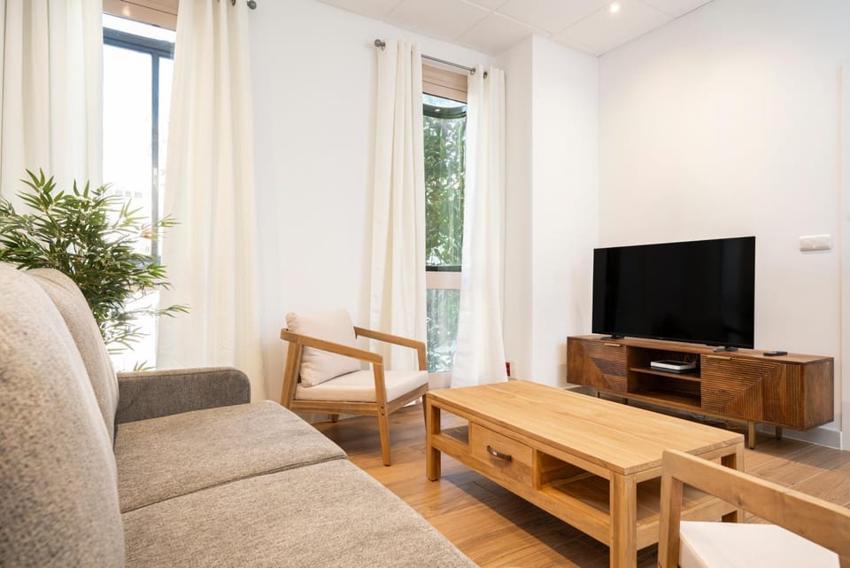 EnjoyGranada PLAZA DEL CARMEN 1A Apartment in Granada