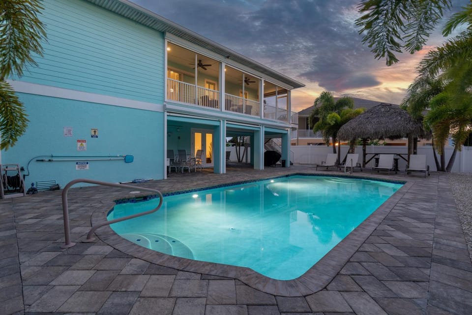 Crains Perch by Sun Palace Vacations House in Estero Island