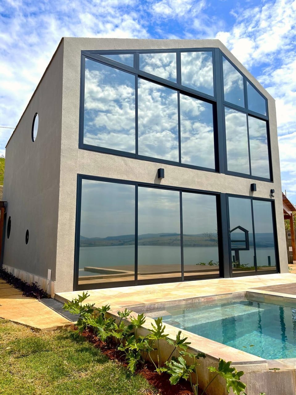 Property building, Swimming pool