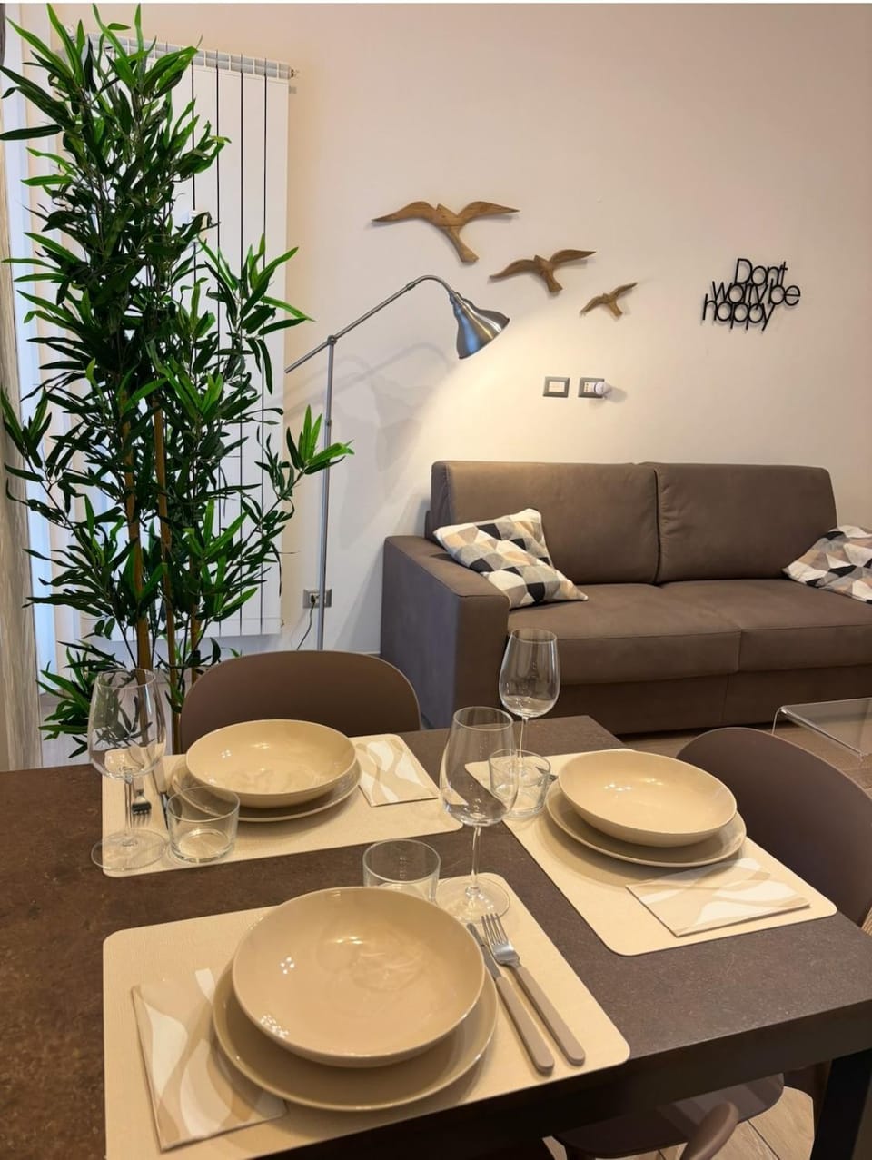 Living room, Dining area