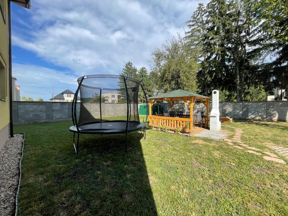 Garden, Garden