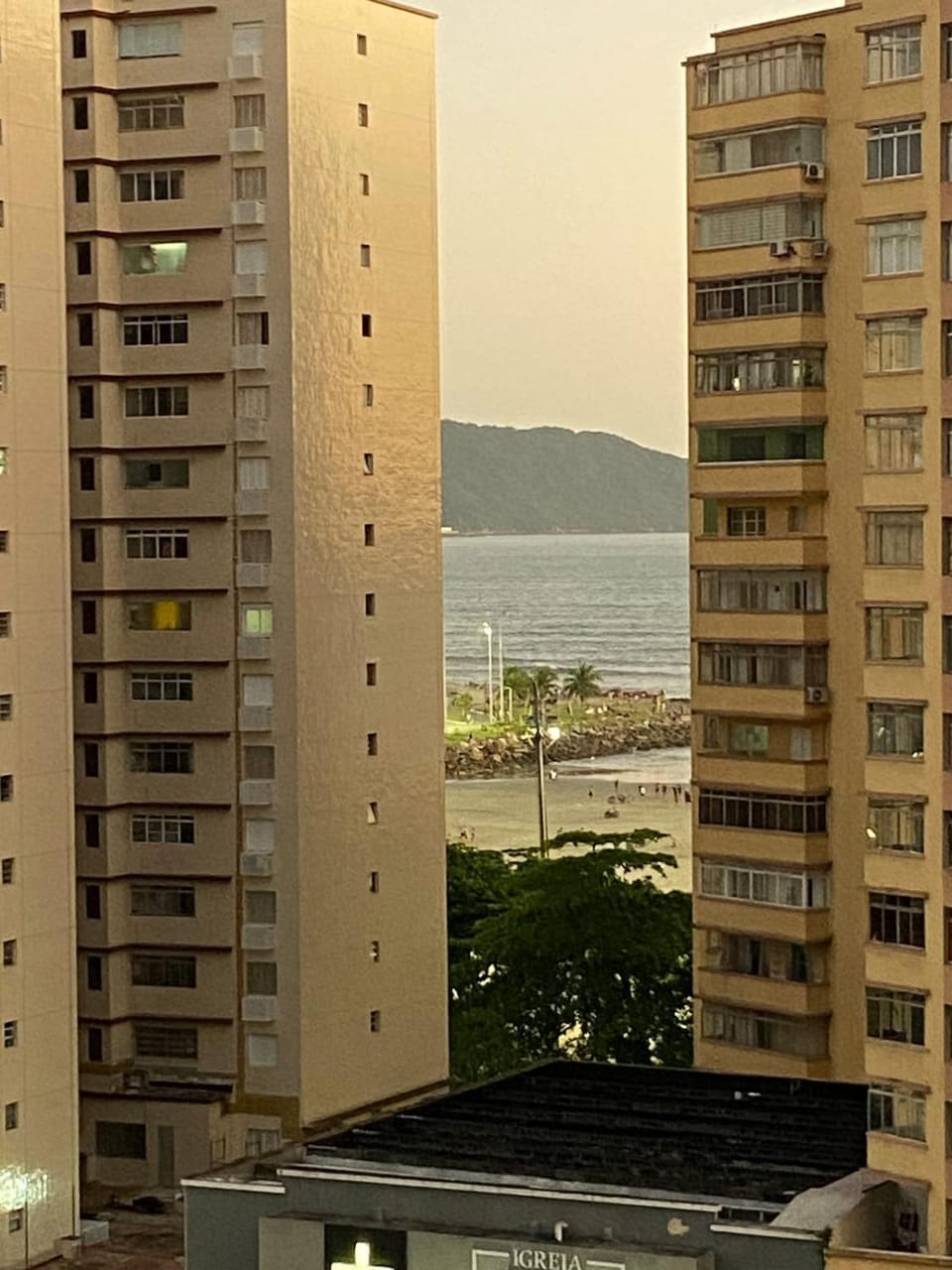 Apartamento Historico Beira Mar - Na avenida da Praia Apartment in Santos
