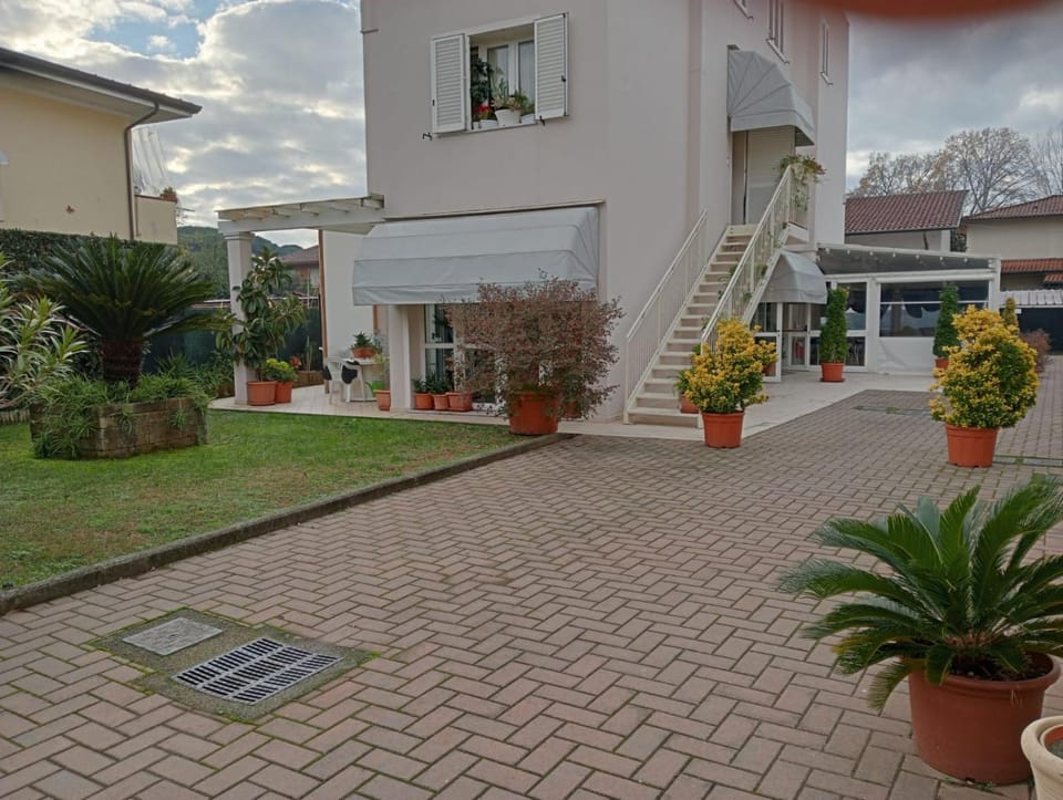 Property building, Garden view