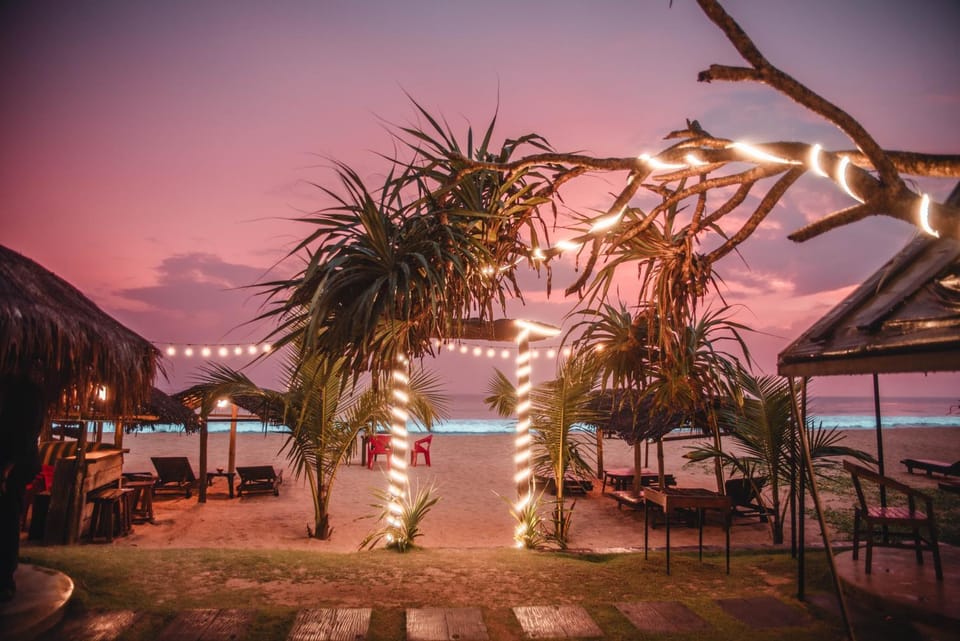 Restaurant/places to eat, Day, Natural landscape, Sea view, Sunrise, Sunset, sunbed