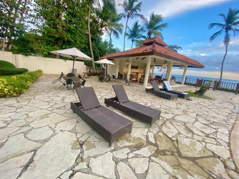 Spacious apartment beach access Apartment in Juan Dolio